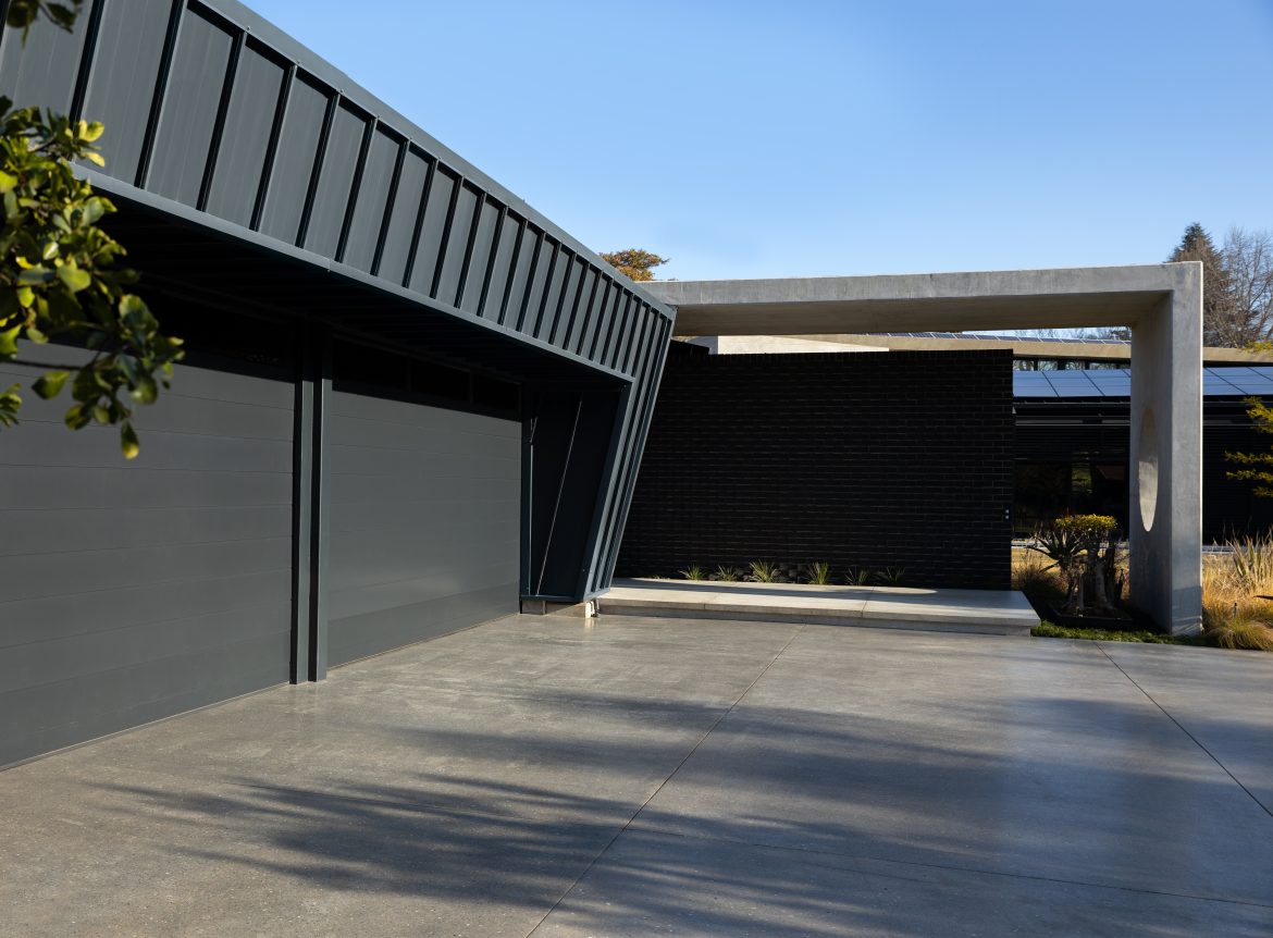 1 Benoni House – Winner